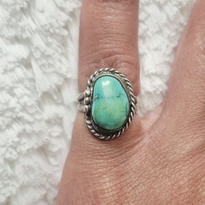 Vintage Sterling Silver Turquoise Ring